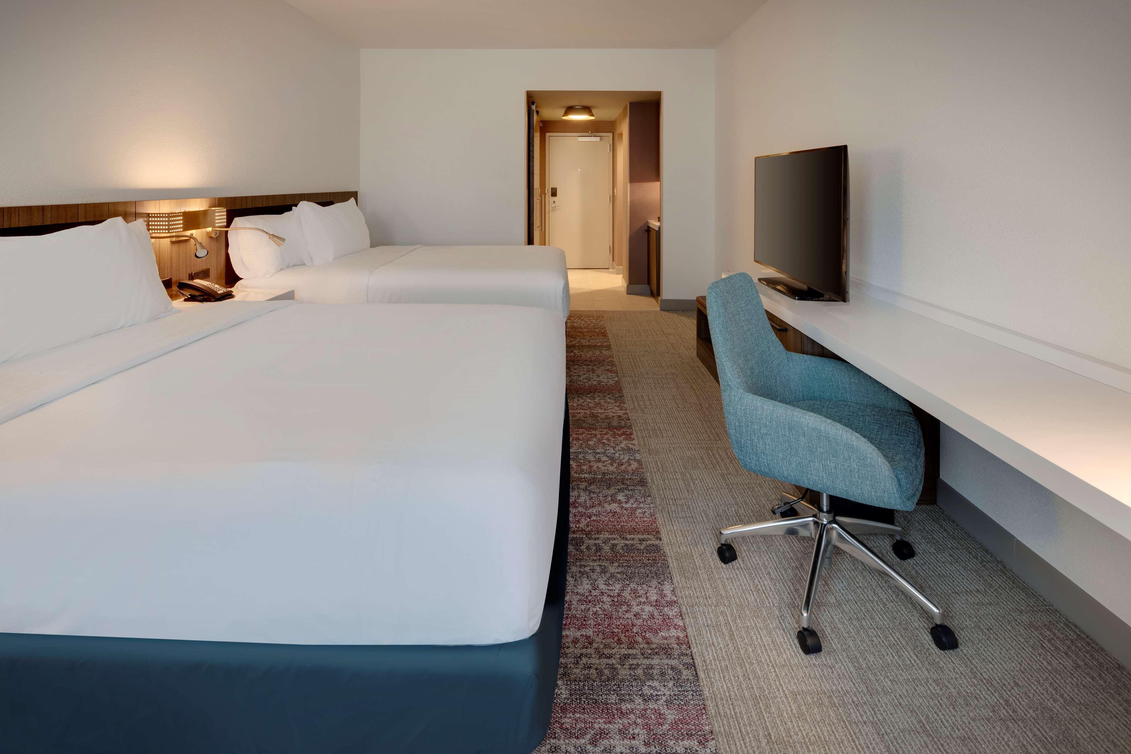 Hilton Garden Inn Haymarket Exteriér fotografie