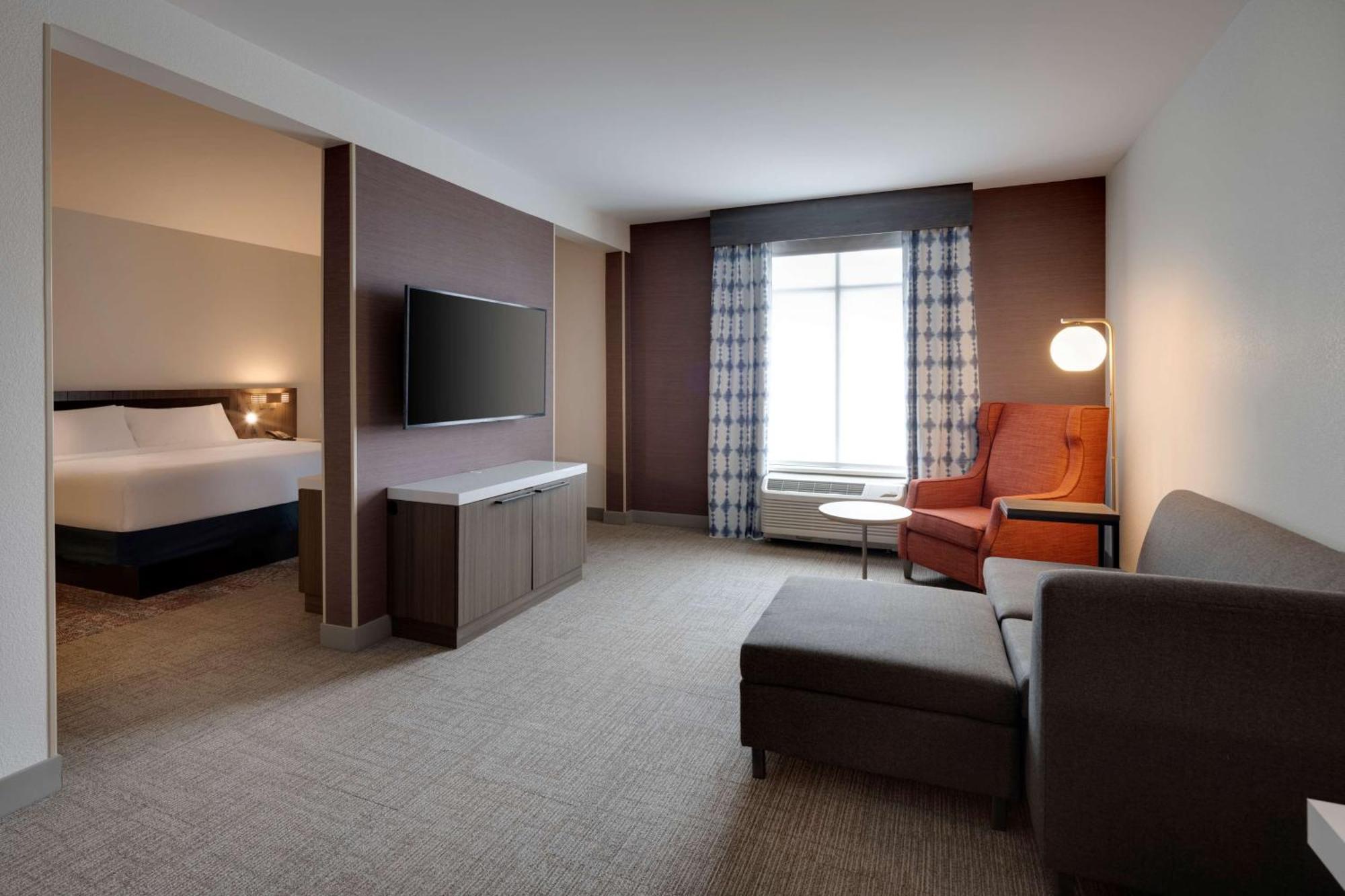 Hilton Garden Inn Haymarket Exteriér fotografie