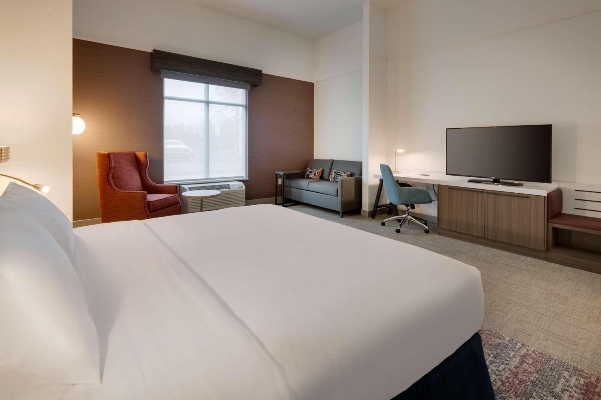 Hilton Garden Inn Haymarket Exteriér fotografie