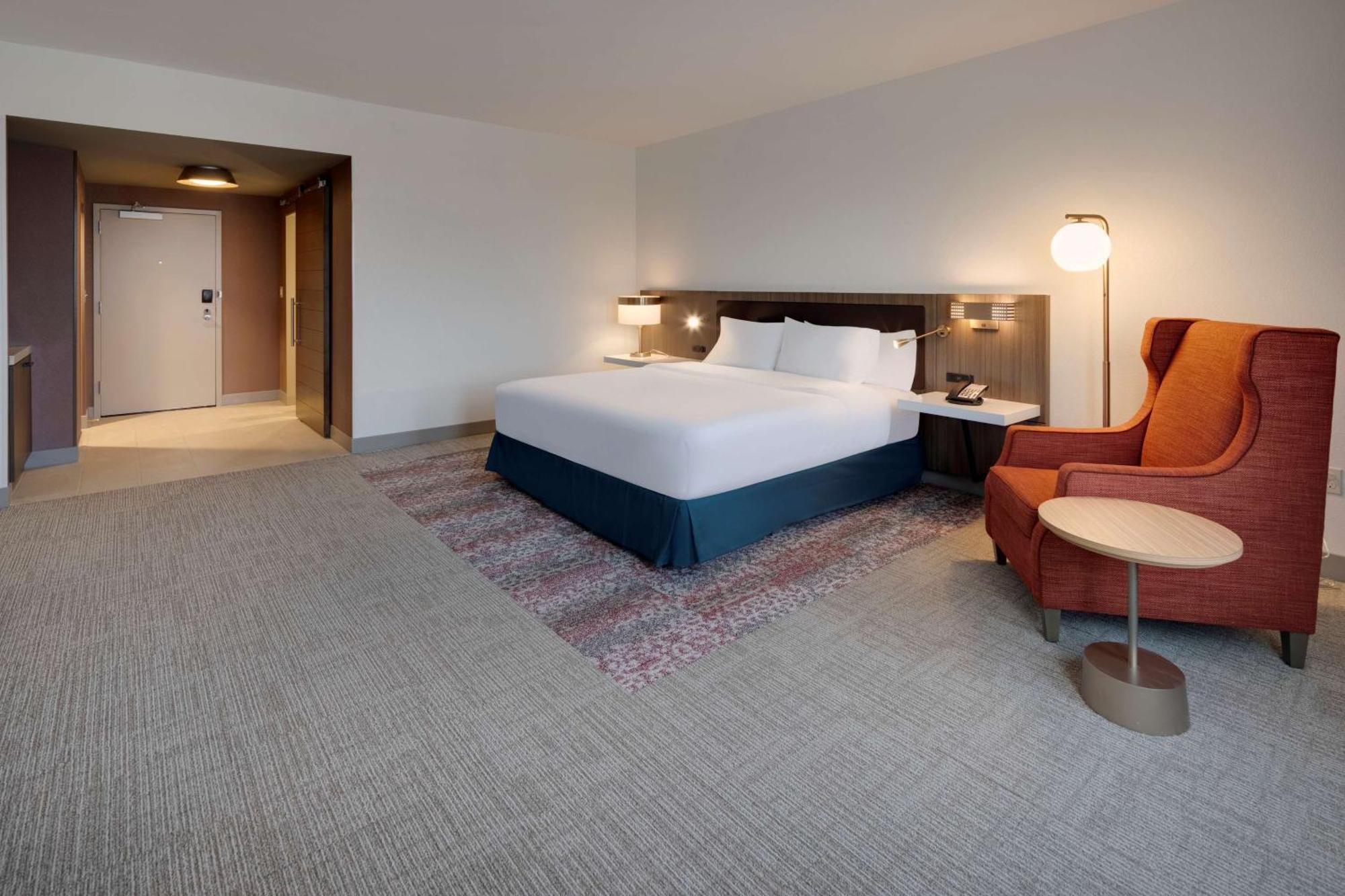 Hilton Garden Inn Haymarket Exteriér fotografie